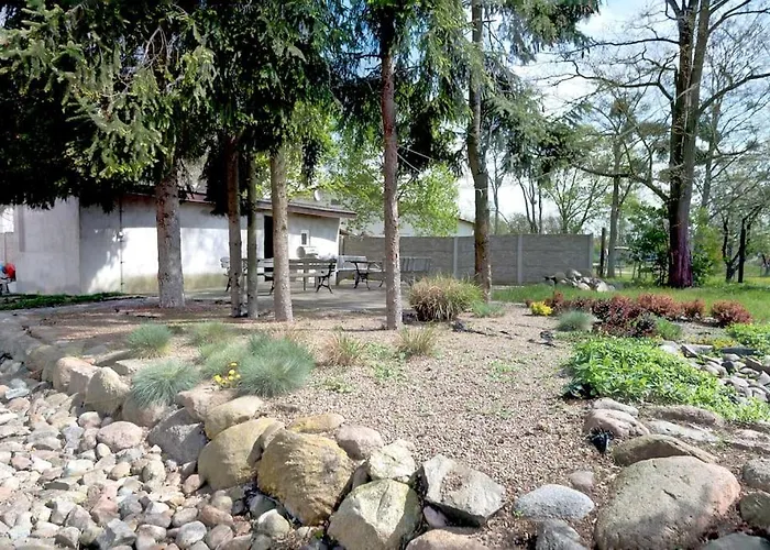 4b Neu Renoviert 3 Zi Whg 5 Betten 50,27 Qm شفيدت