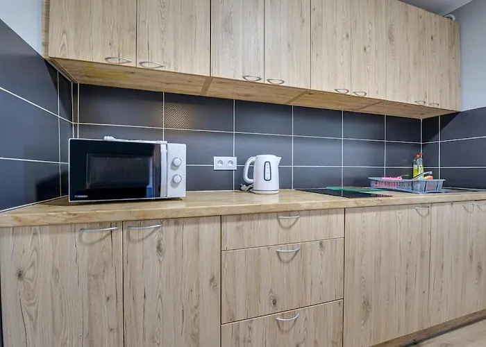 4b Neu Renoviert 3 Zi Whg 5 Betten 50,27 Qm شقة